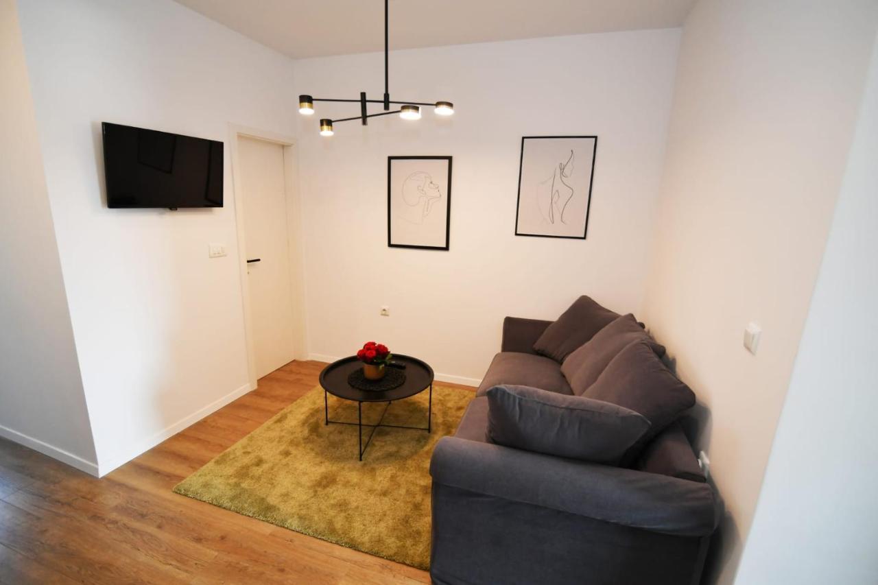 Nicole Apartment Риека Экстерьер фото